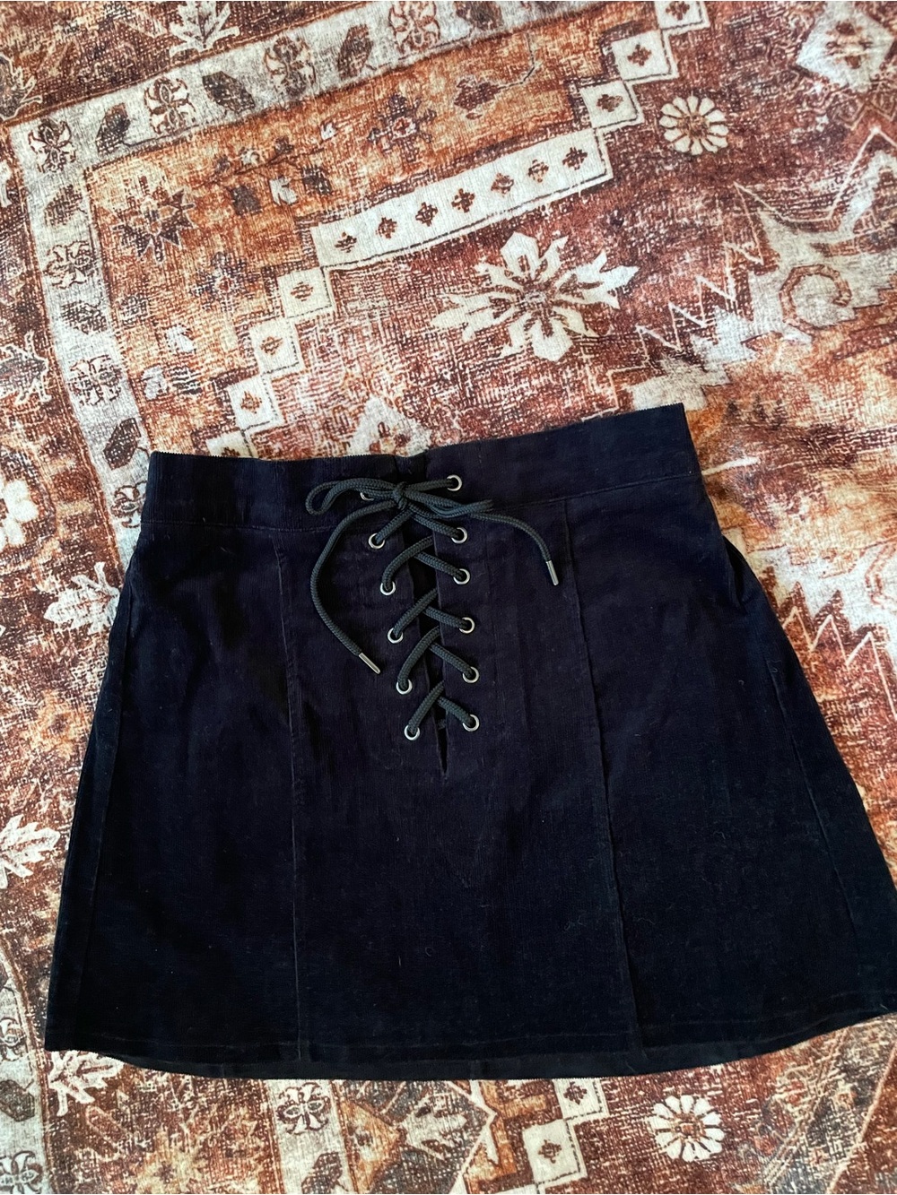 Black Lace-Up Mini Skirt - Women's corduroy Casual A-Line